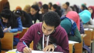 امتحان اللغة العربية الثانوية العامة